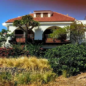 casa-terraza-vista-jardin.in-canary-islands.com/